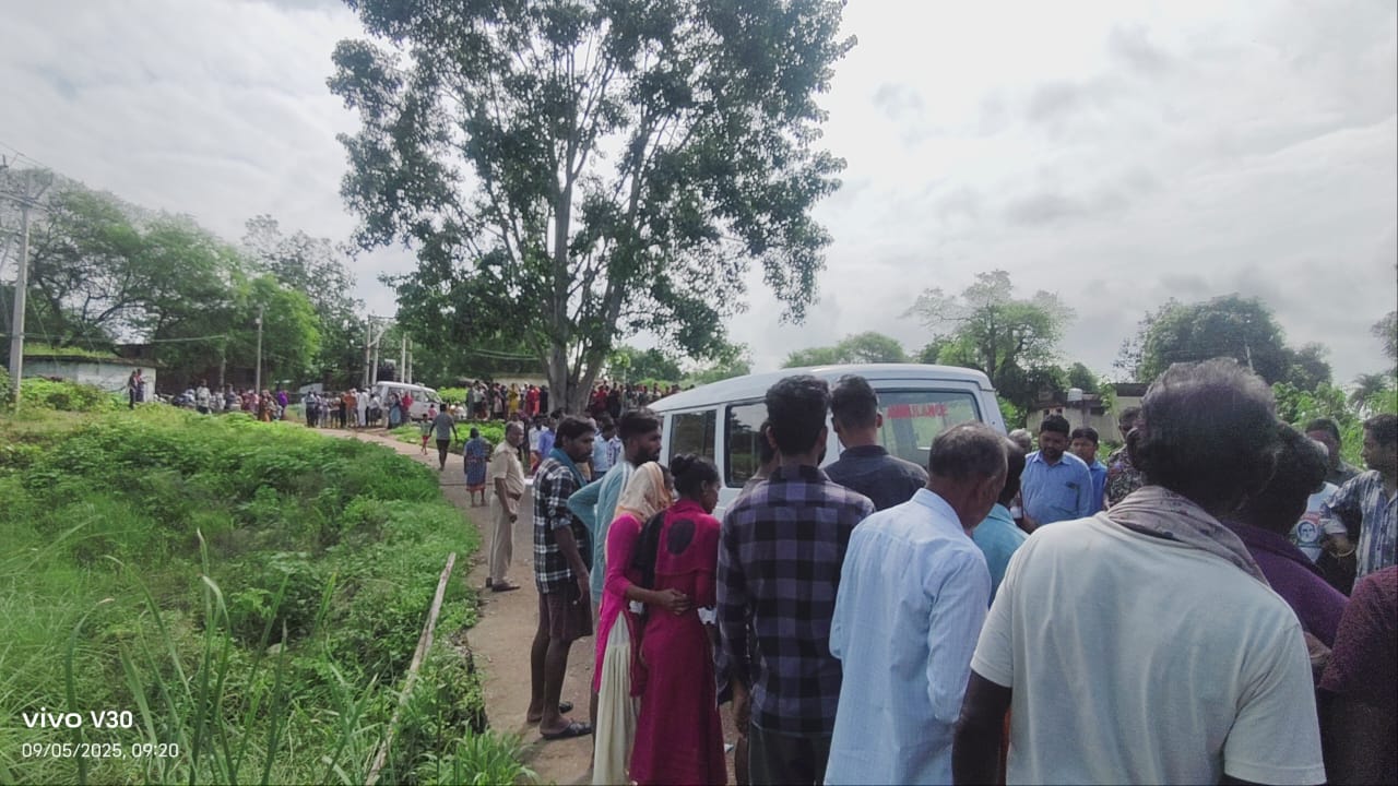 गगोरी गांव में करमा विसर्जन के दौरान चेक डैम में फंसे ग्रामीण की मौत, रेस्क्यू टीम ने निकाली लाश